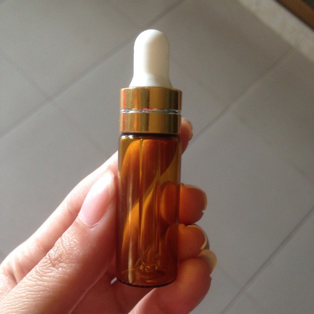 Chai serum đựng mỹ phẫm 3ml -5ml 1 lố 100c