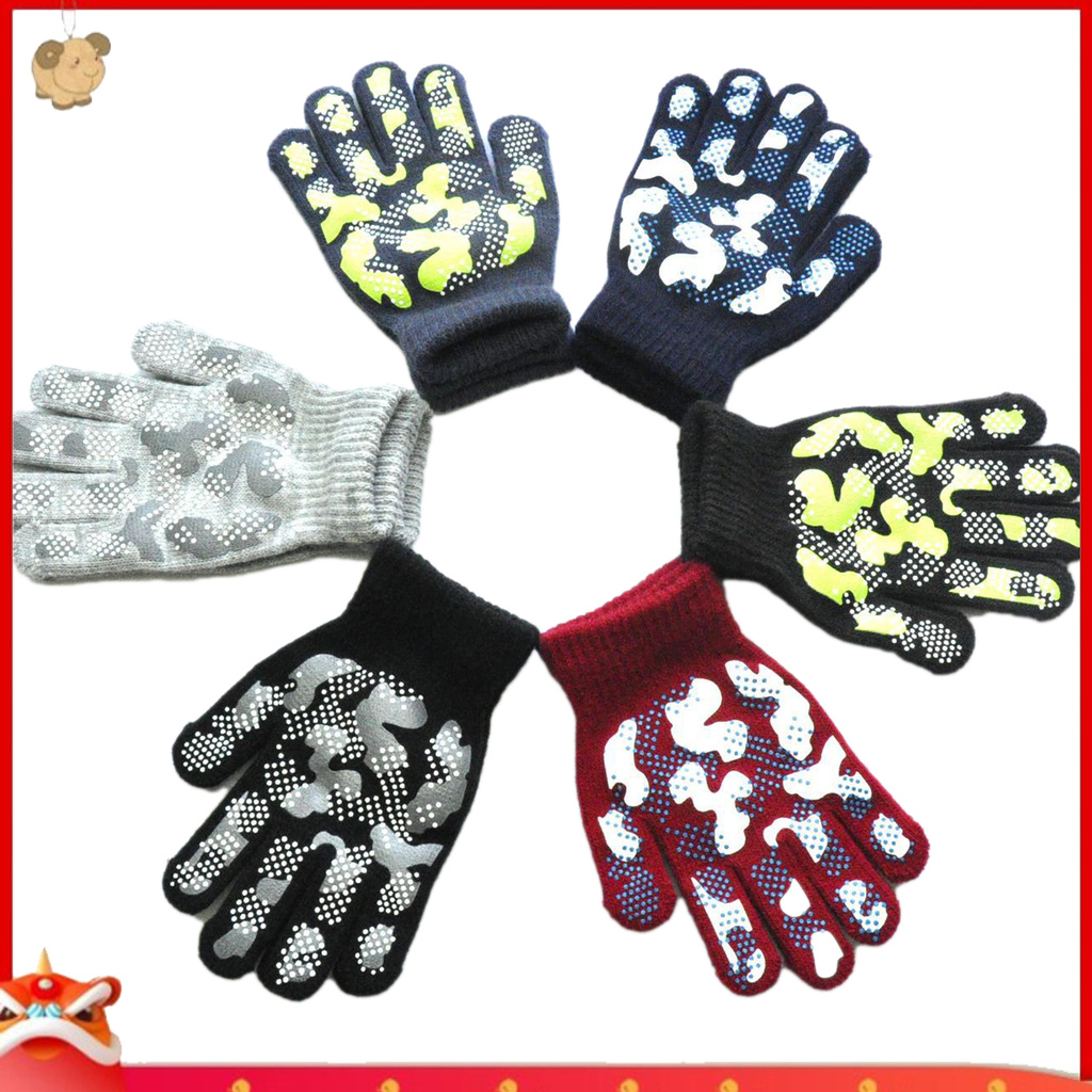 Găng tay thể thao dệt kim hoạ tiết lính chống trượt dành cho bé