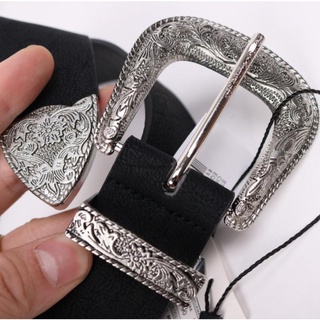 THẮT LƯNG XUẤT DƯ Stradivarius
