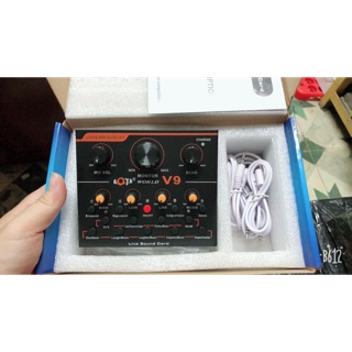SOUND CARD V9 Live Stream Bản Quốc Tế Tiếng Anh ( BH 3 Tháng )