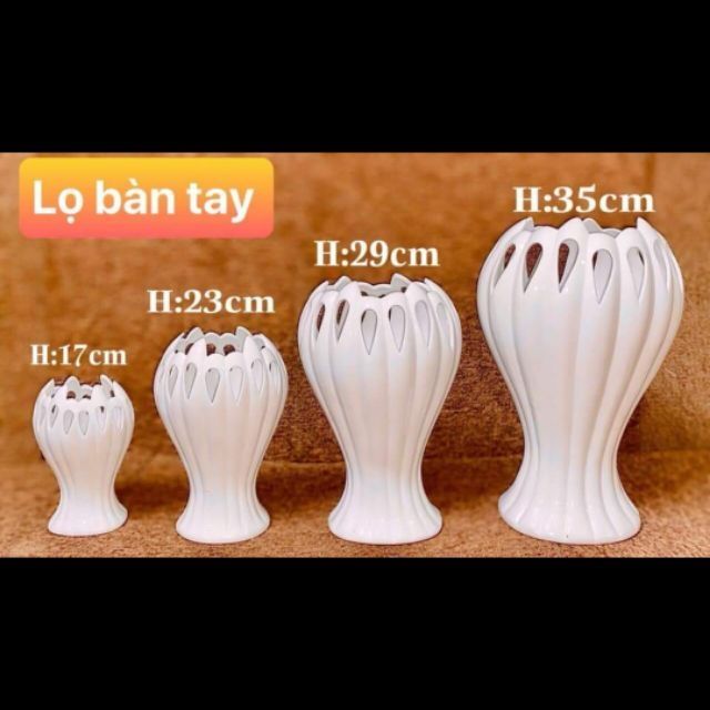 (Sale)LỌ HOA BÀN TAY PHẬT. CAO 35CM, 28CM