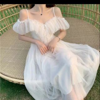 Váy công chúa cúp ngực