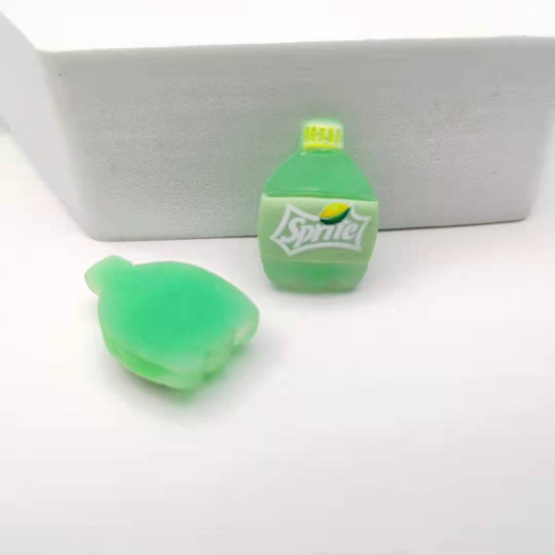 Sticker 3D trang trí dễ thương, sticker dán bình nước, nón bảo hiểm siêu cute | Giao ngẫu nhiên KOROBD