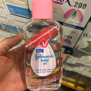 Dầu massage và dưỡng ẩm Johnsons baby oil 200ml