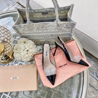 giày cao gót mũi nhọn hở hậu gót 8.5cm miu miu