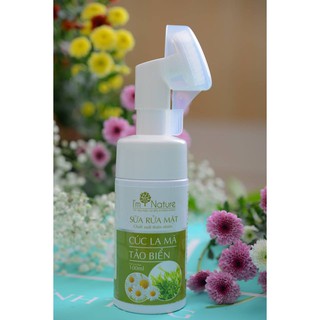 Sữa rửa mặt i'm Nature đầu cọ massage