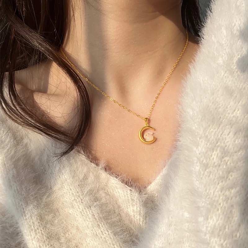 Vòng cổ Hình Thỏ Mặt Trăng Sang Trọng Cho Nữ