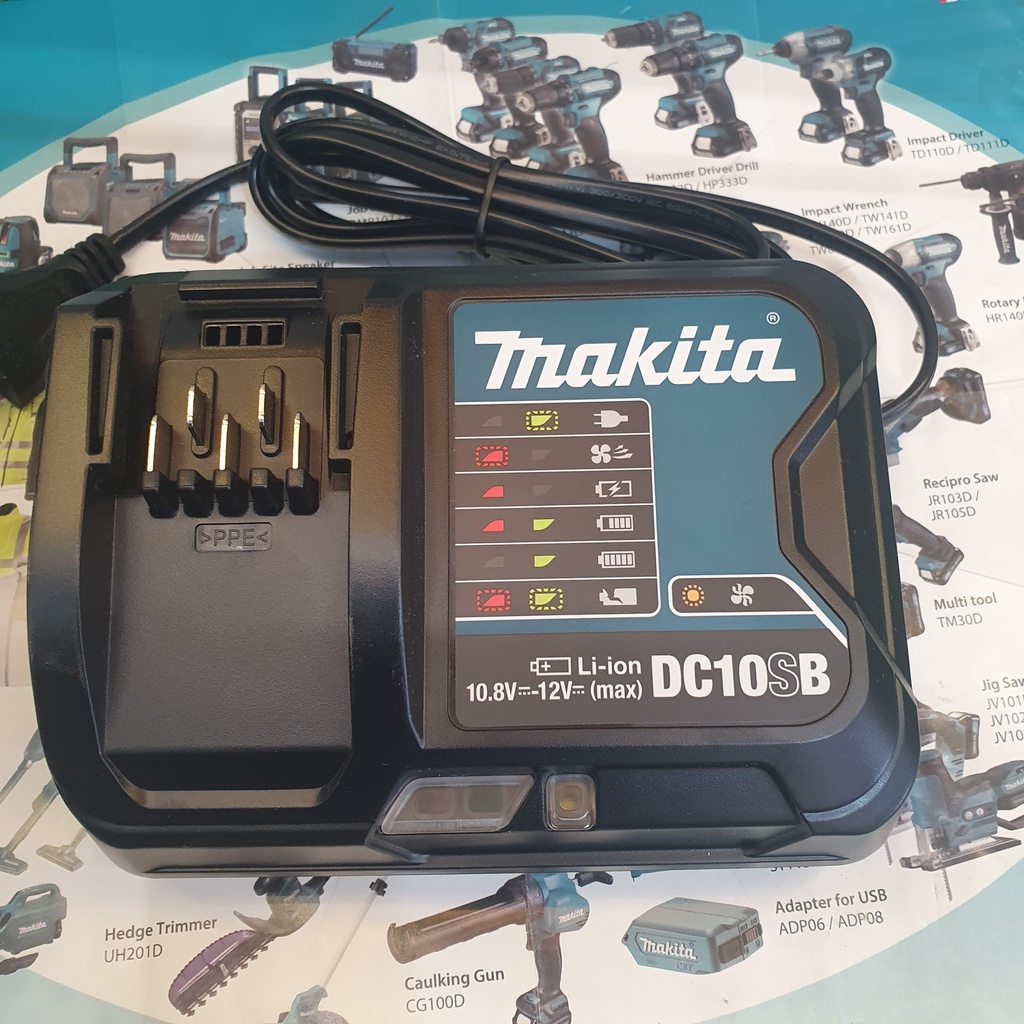 Sạc pin Makita 12V Max DC10SB