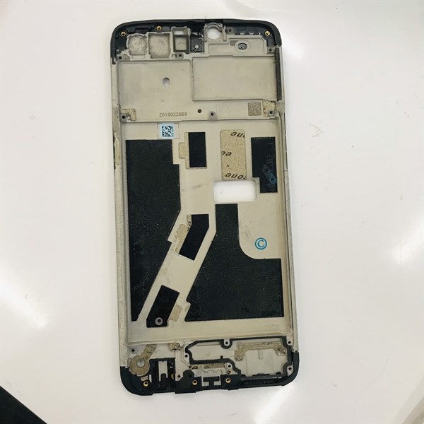 Khung sườn Realme C1