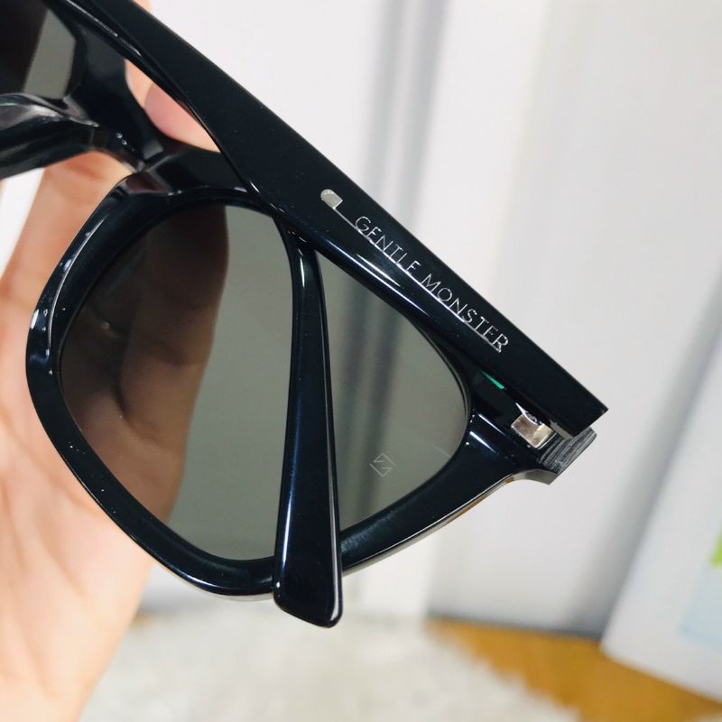 Kính Gentle Monster Momat