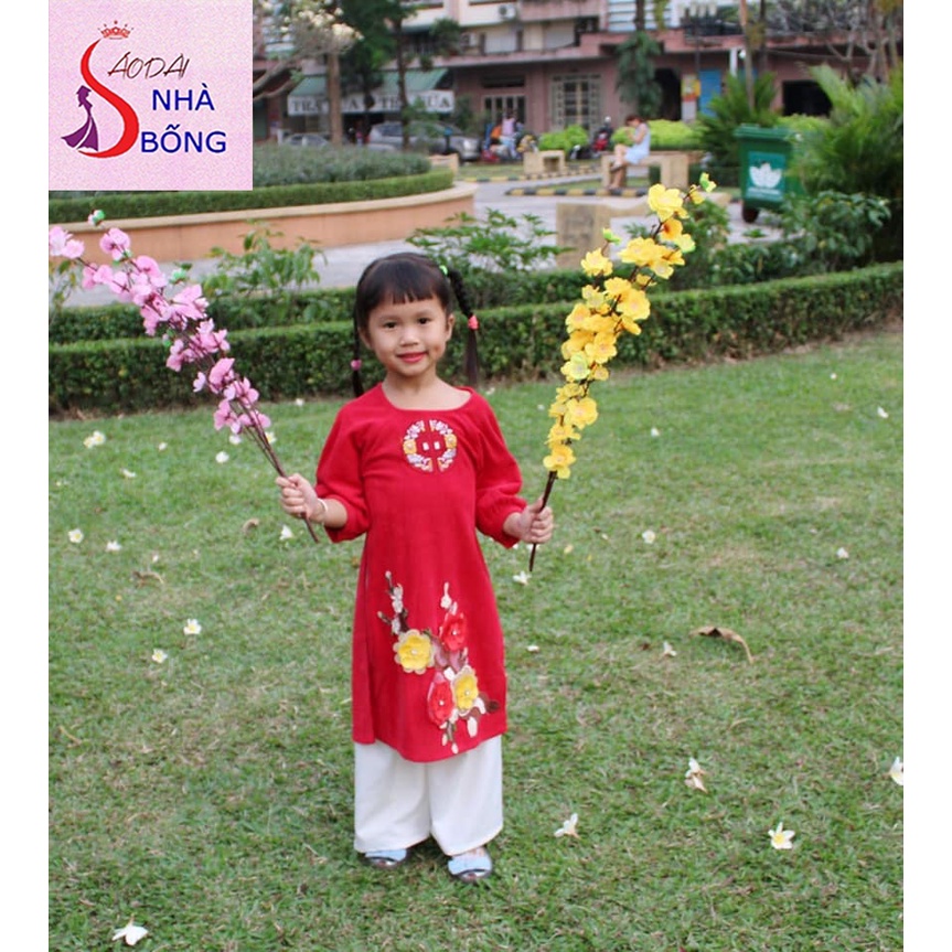 Bộ áo dài mẹ và bé đỏ gắn hoa thêu- M03