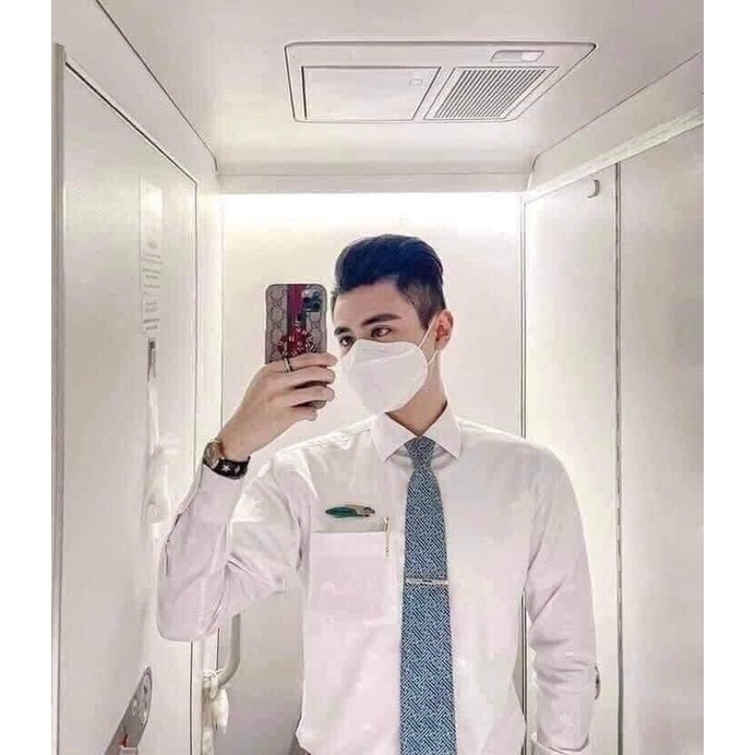 &lt;KF94&gt; Thùng 300 Khẩu Trang _ Khẩu Trang Y Tế Kháng Khuẩn 4 Lớp Cao Cấp KF94 Sky Mask .