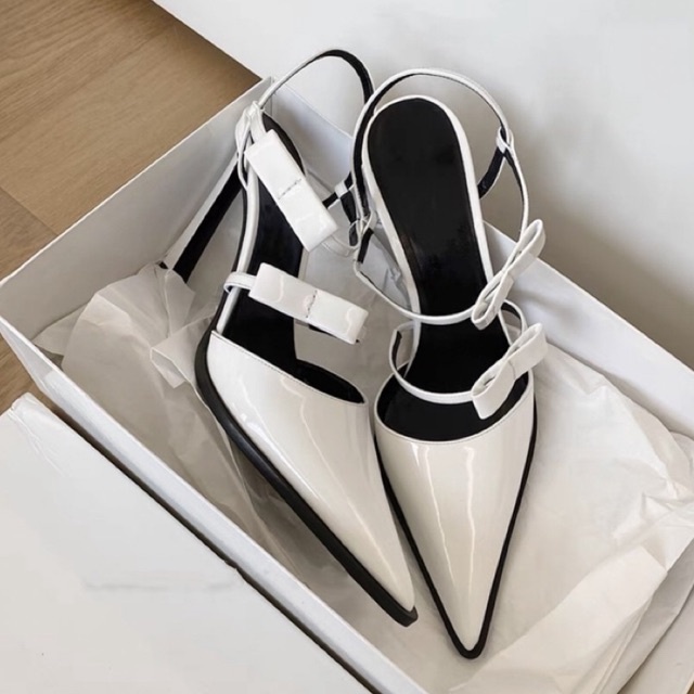 GIÀY CAO GÓT BÍT MŨI QUAI NGANG