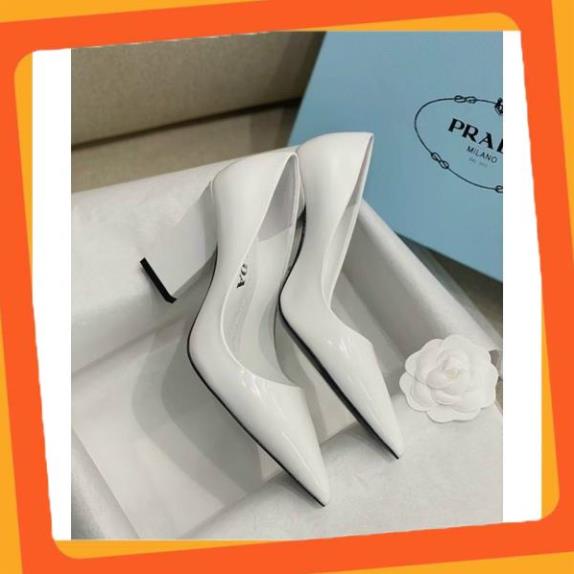 Giày cao gót Prada mũi nhọn gót vuông fullbox, bill, túi giấy