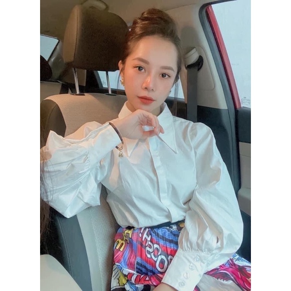 Sơ mi cổ nhọn vai bồng