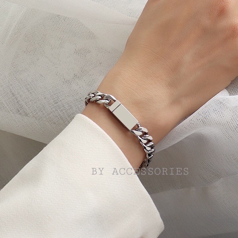 Lắc tay titan xích vát 8mm không gỉ khoá nam châm