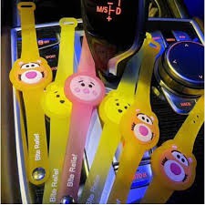 Đồng hồ Vòng đeo tay chống muỗi silicone phát sáng