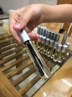 Combo 1 chiếc chuốt mi dầu dừa dài mi size to 10ml