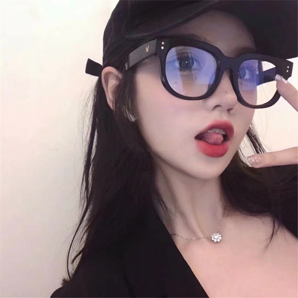 Mắt Kính Chống Ánh Sáng Xanh Gọng Dày Đơn Giản Thời Trang Cho Nữ