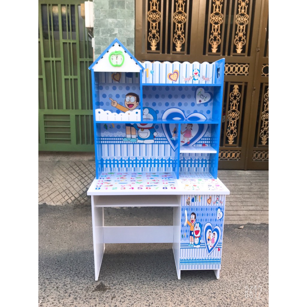 Bàn học sinh nhựa in hình 3D dễ thương cho bé, nhựa đài loan cao cấp bảo hành 2 năm | BigBuy360 - bigbuy360.vn