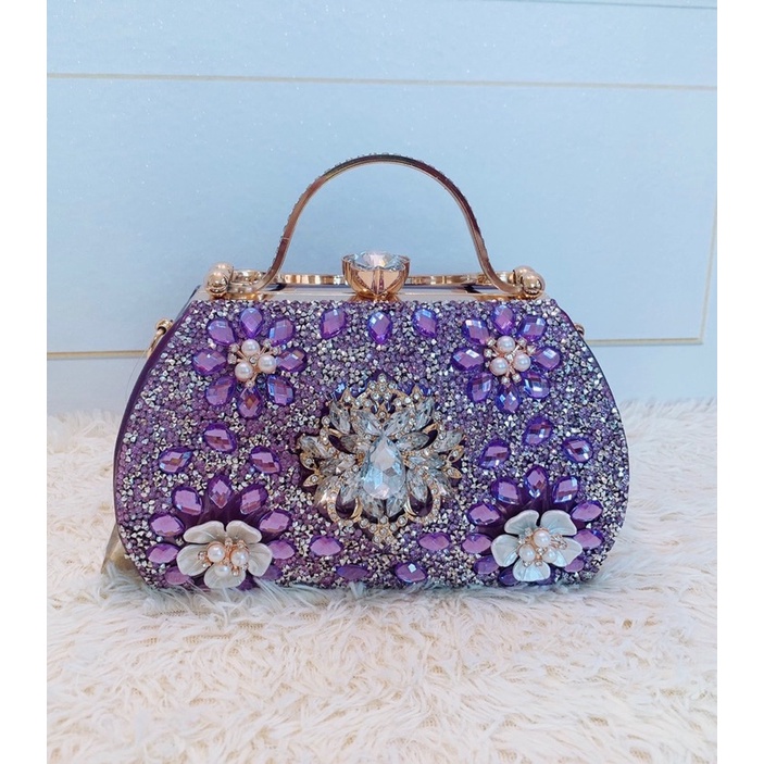 Túi xách đi tiệc trung niên đính đá
