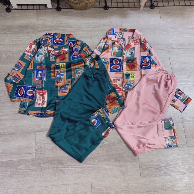 Bộ lụa hình satin dola cá tính | BigBuy360 - bigbuy360.vn