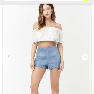 Áo croptop bẹt vai