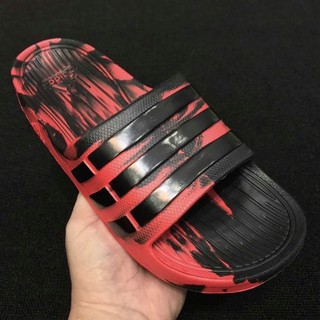 FREESHIP 50K_ Dép Nam Đúc Duramo Camo Quai Ngang 3 Sọc - Đế Loang Đen Đỏ