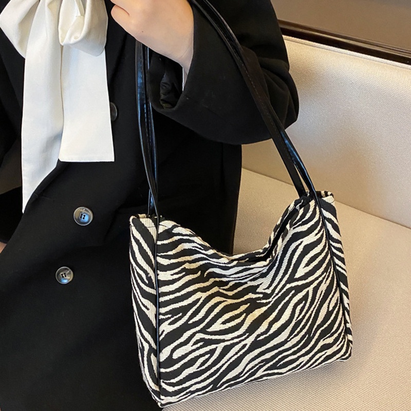 Túi xách đeo vai IELGY phong cách thời trang cho nữ