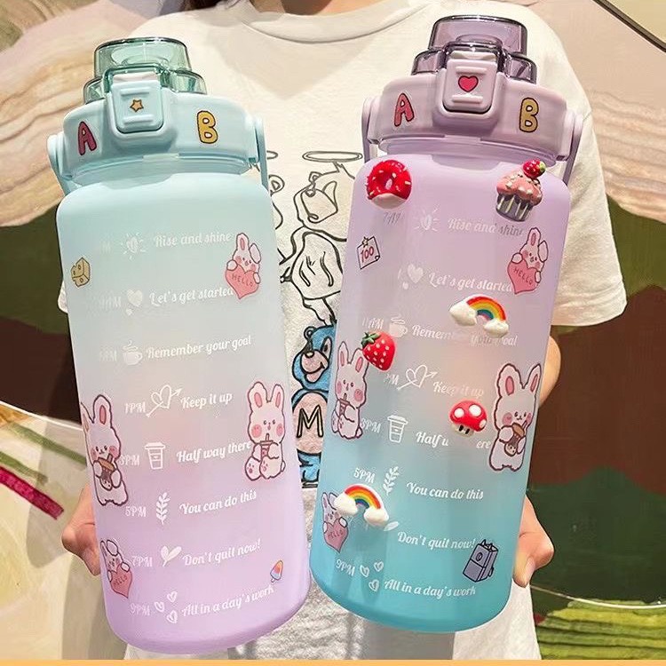 Bình Đựng Nước 2L Dễ Thương Có Vạch Báo Giờ Uống Nước Kèm Sticker Dán Siêu Xinh Dành Cho Người Lười Uống Nước