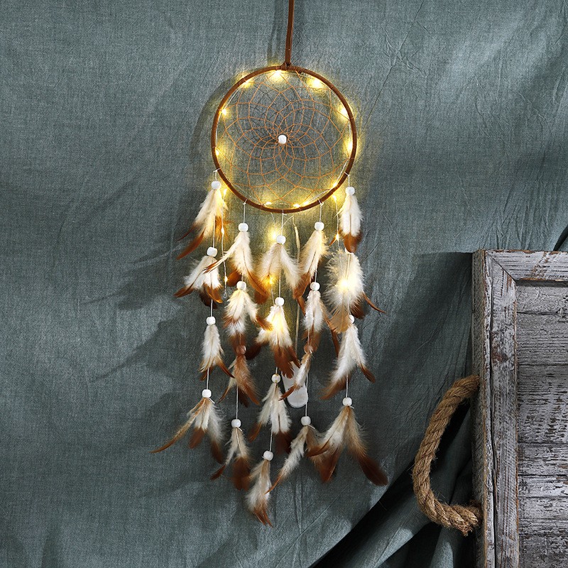 Chuông Gió Handmade Dreamcatcher đính lông vũ có đèn (chọn mẫu)