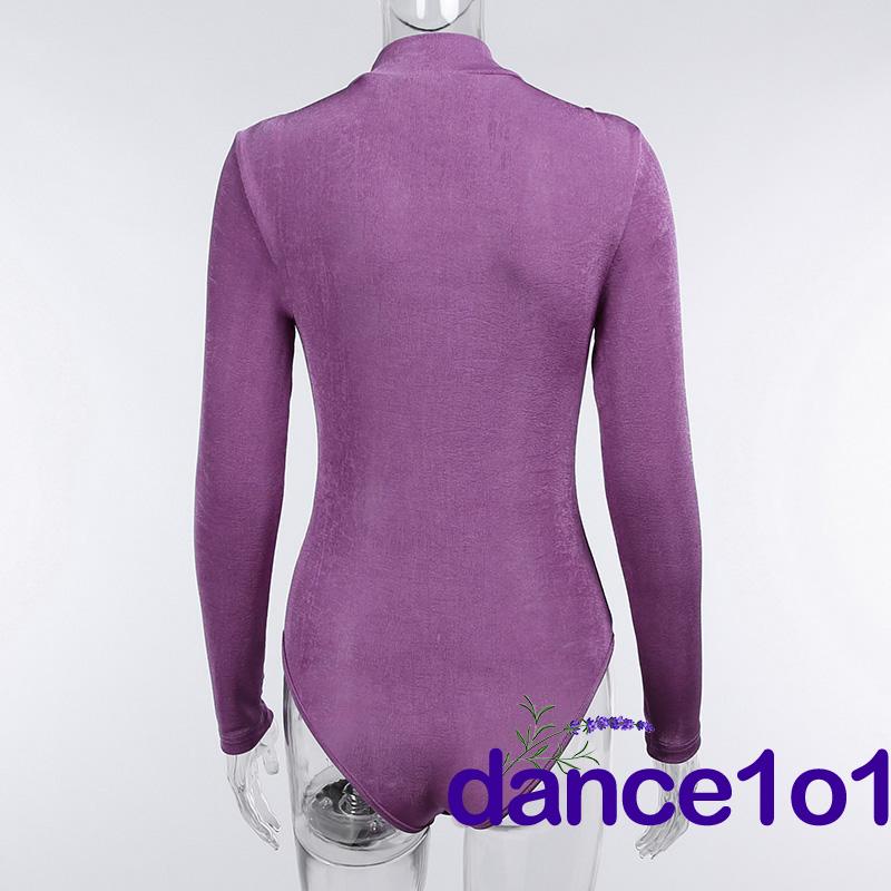 Bộ áo liền quần tay dài cổ cao màu sắc đơn giản dành cho nữ | BigBuy360 - bigbuy360.vn