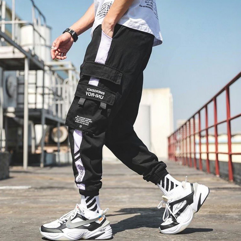Quần Jogger Túi Hộp Nam UNI-ROY Phối Sọc Trắng Lớn Bo Ống Trẻ Trung JOGGER NAM 9000051C3 | BigBuy360 - bigbuy360.vn