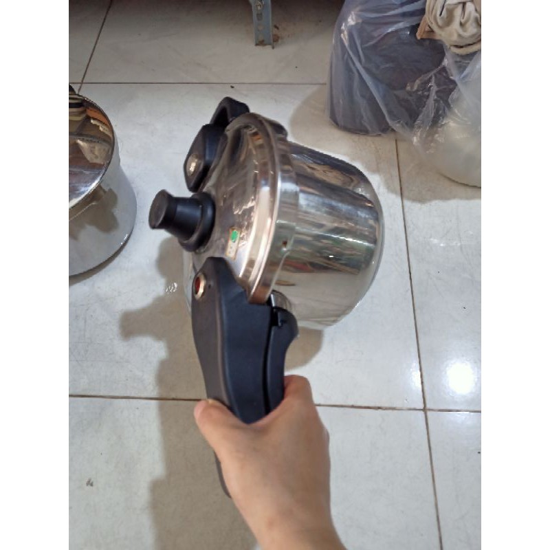 Nồi áp suất Nhật Bản , dung tích 3 lit