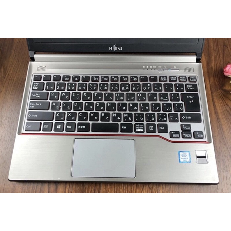 Laptop Fujitsu E736 Core i5-6200U, 8gb ram, 256gb SSD, 13.3inch HD hàng Nhật Bản | BigBuy360 - bigbuy360.vn