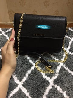 Túi charles & Keith hàng Auth( sẵn 1 đỏ)