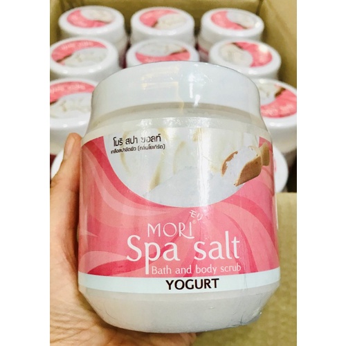 Muối tắm  trắng da Mori sữa chua  Thái Lan 700g  /mori spa salt 700g