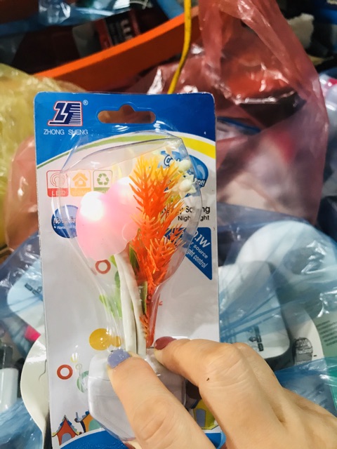Đèn ngủ cảm ứng hình 3 cây nấm siêu dễ thương