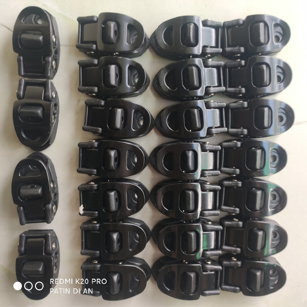 Khoá giày patin F6 .F7 .F5.F4.F3.F2 Có Sẵn Ốc vít về chỉ việc thay thôi. Có Đầy đủ các khóa giày nhé Khách