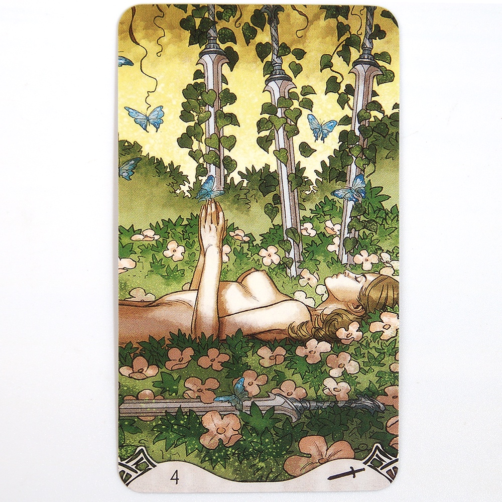 Bộ Bài Tarot Thần Kỳ Và Sách Hướng Dẫn