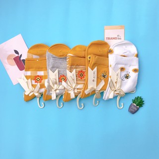 Tất cao cổ Bee Flower - mác nơ