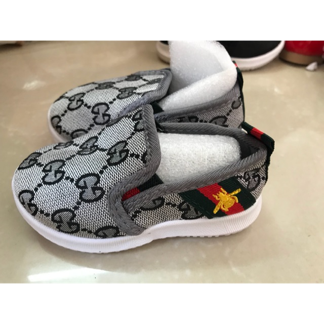 Giày gucci bé zai size 21-25