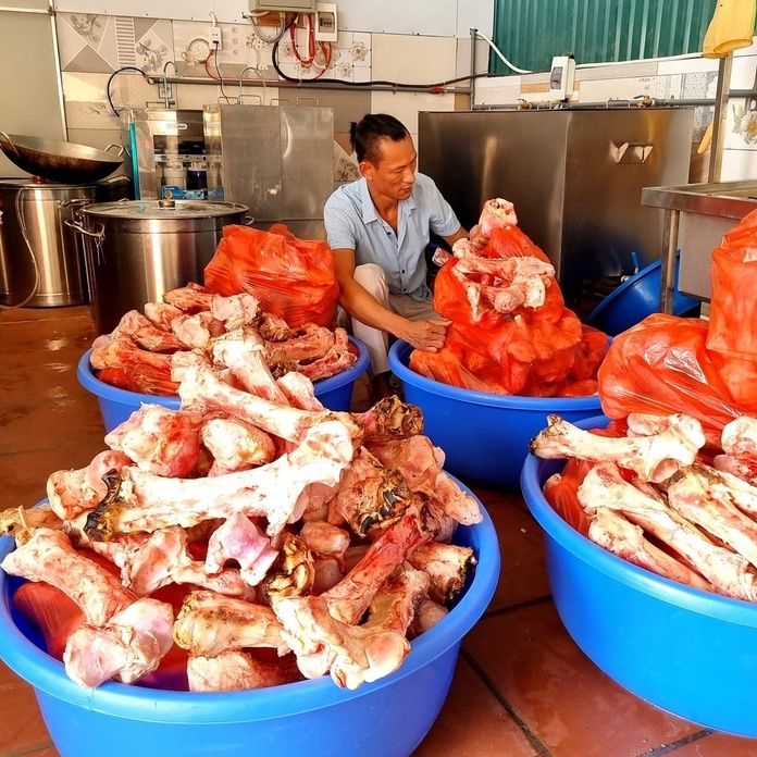 Nước cốt Bún Bò Huế HMFOODS