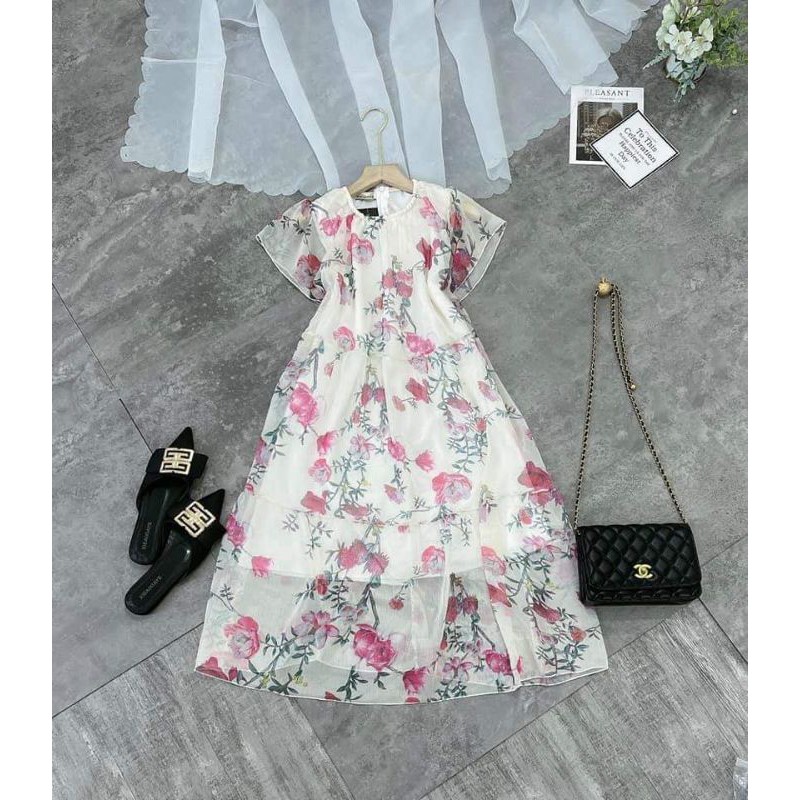 Váy hoa hồng von 2 lớp.