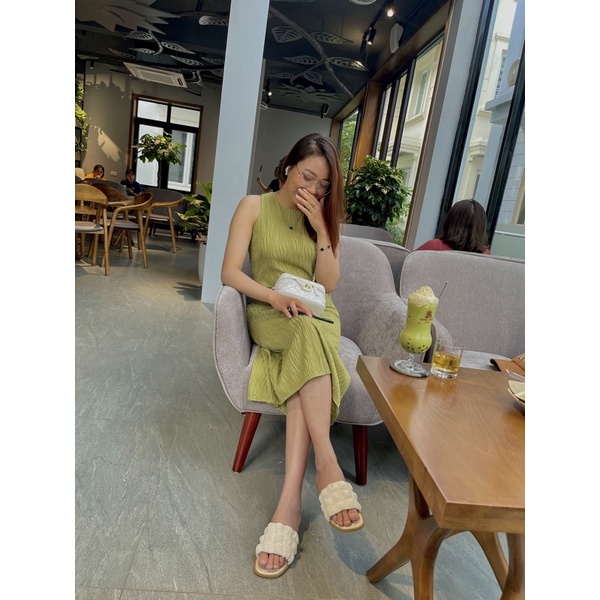 Váy  sát nách tăm sóng hàn quốc dáng dài