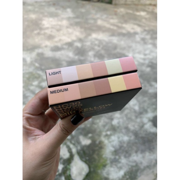 Bảng phấn che khuyết điểm 6 màu MAC