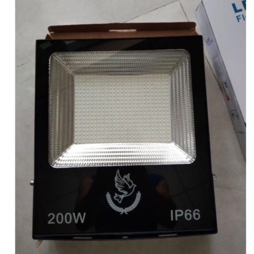 Đèn pha led 50W,100W, 200W chip led SMD giá rẻ nhất