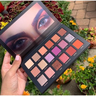 Phấn mắt Huda Beauty Desert bảng 18 ô (bill Sephora Mỹ)