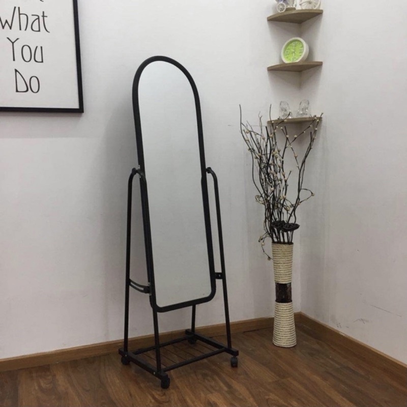 Gương soi di động toàn thân cao cấp Trường Mai Sài Gòn chất liệu gương sáng bóng chân sơn tĩnh điện chân xoay 360 độ