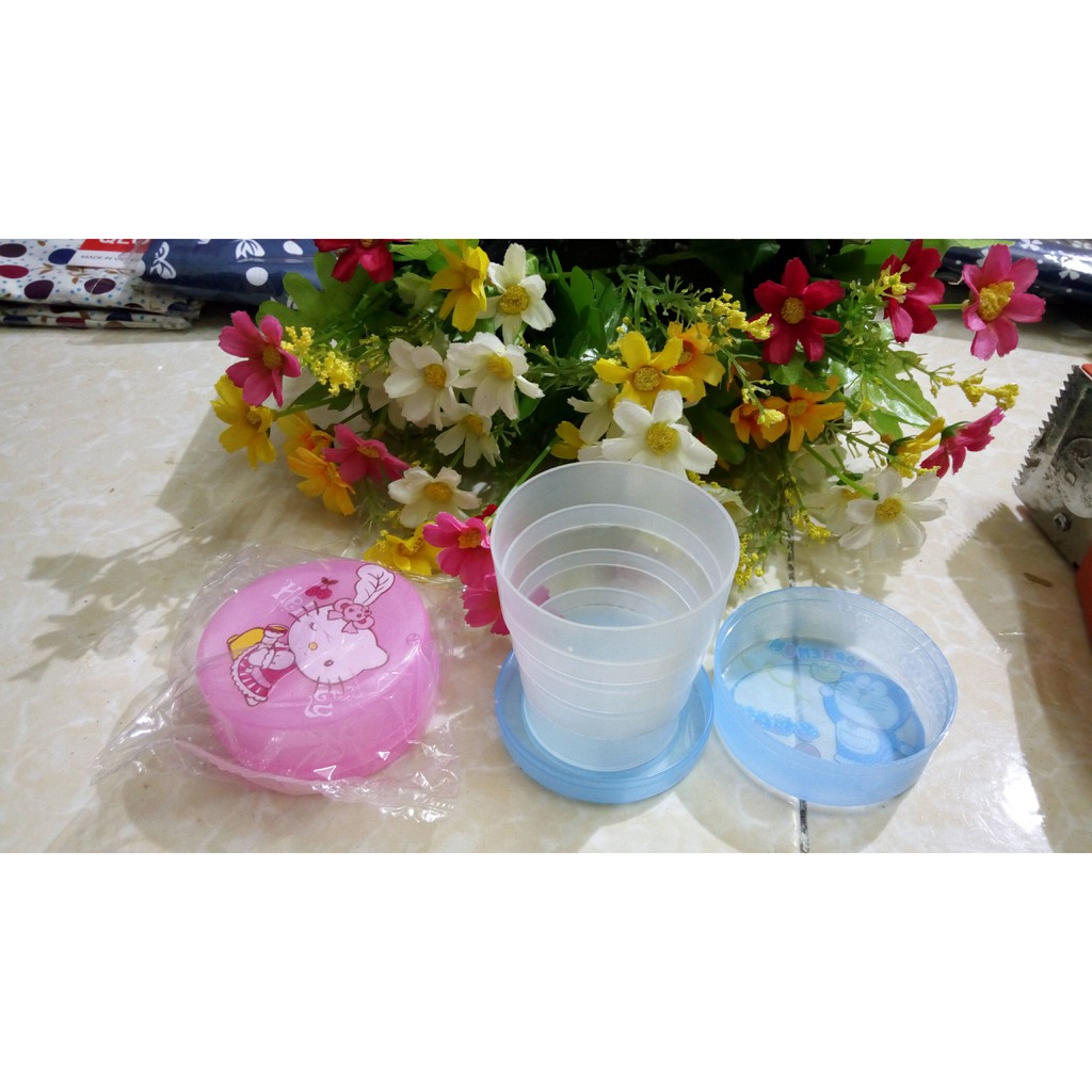 Cốc uống nước thu gọn có nắp (ảnh thật)